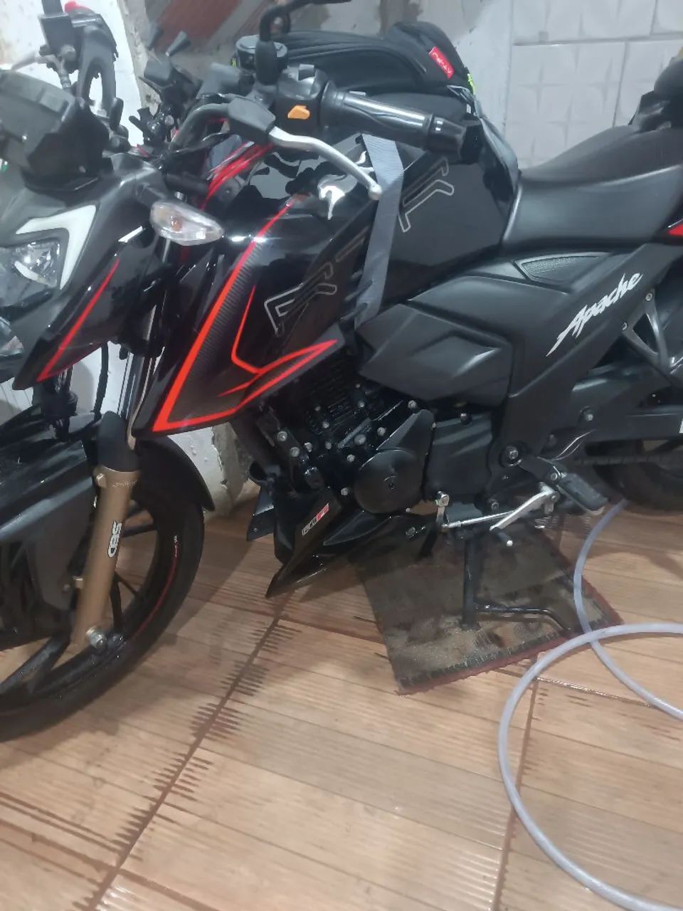 APACHE RTR 200CC NOVA  - Foto 5
