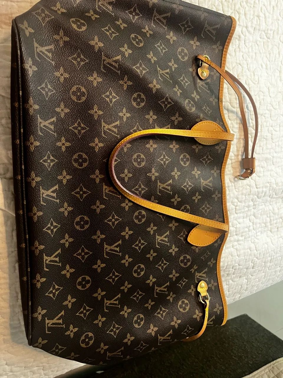 Bolsa Louis Vuitton 