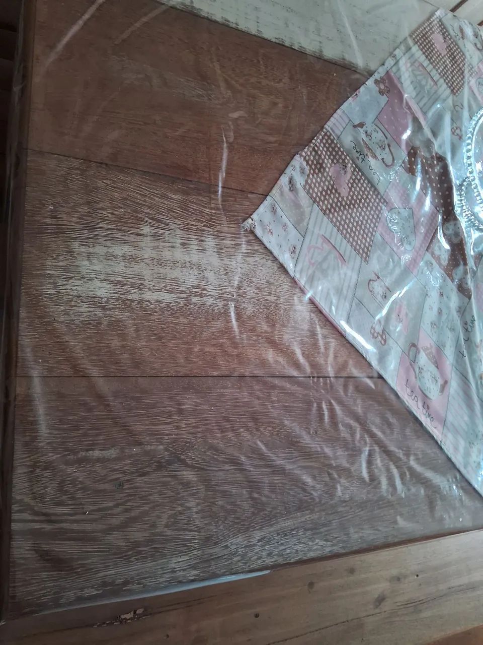 Mesa de madeira de recuperação 