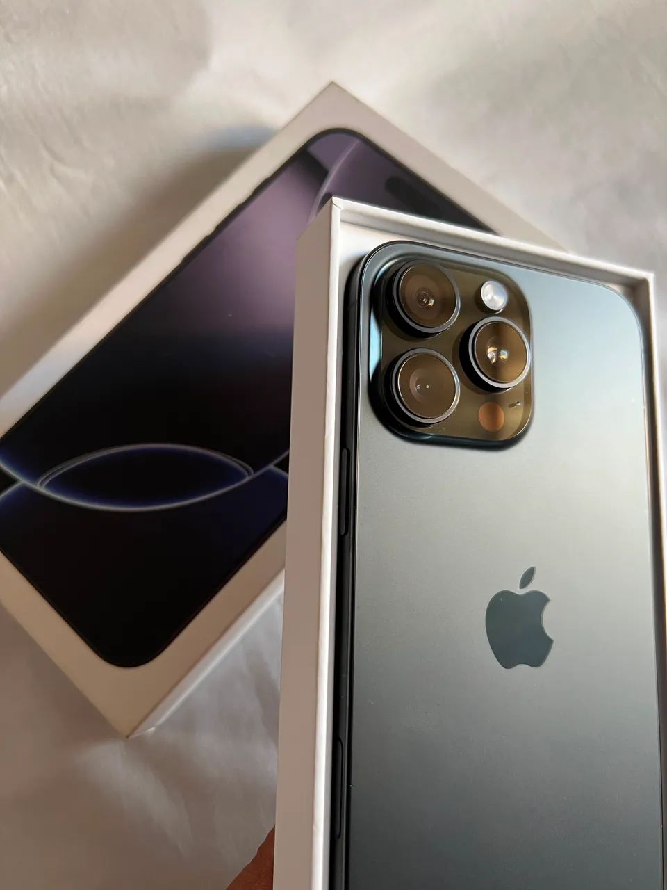 iPhone 16 pro Max 256GB SEMI NOVO