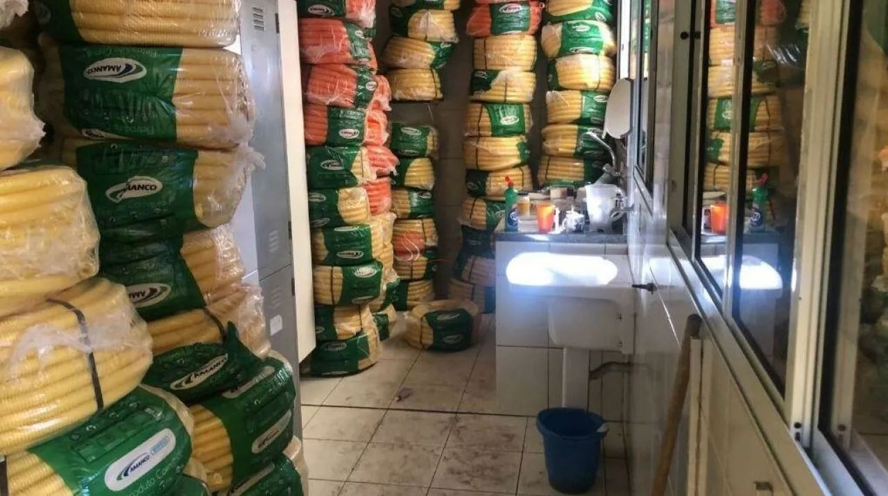 Galpão locado, para venda no Cambuci. - Foto 5