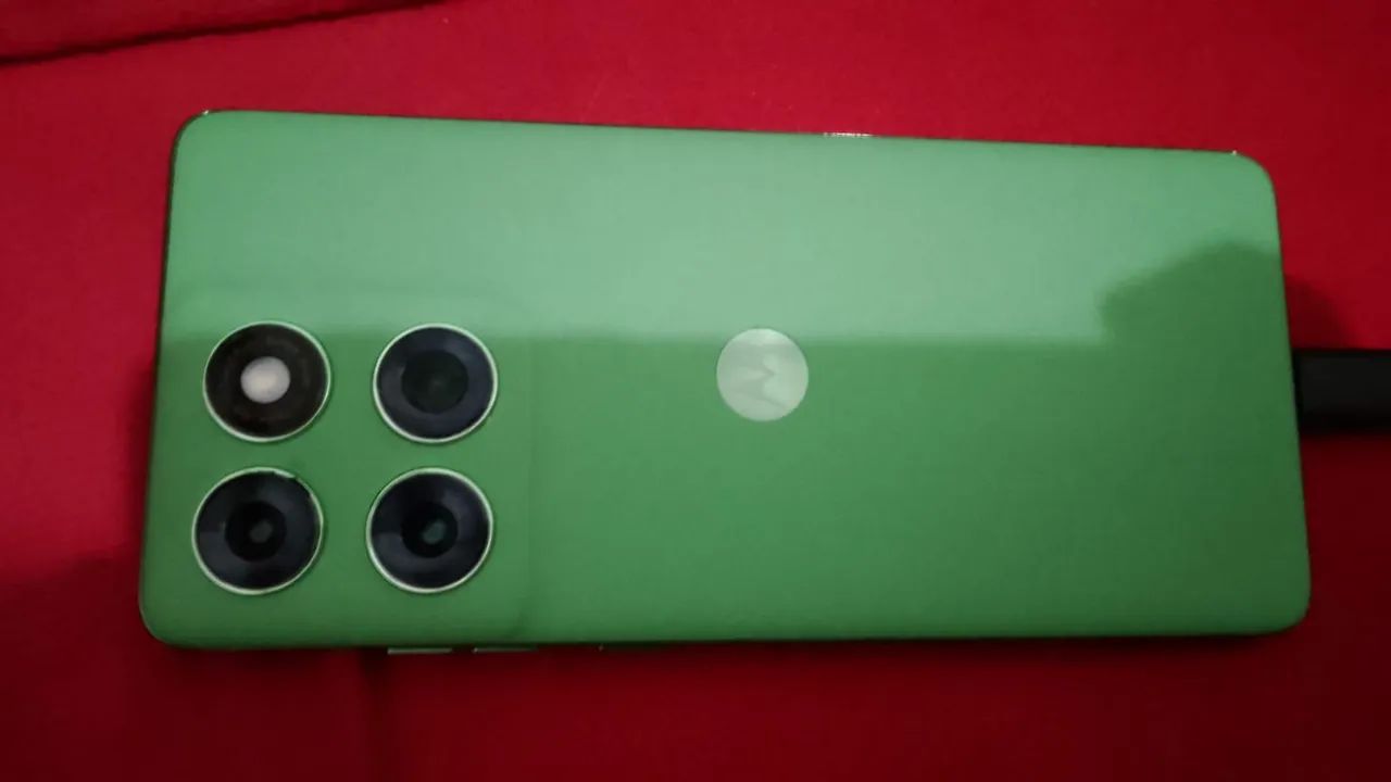 Vende-se um Celular - Foto 2