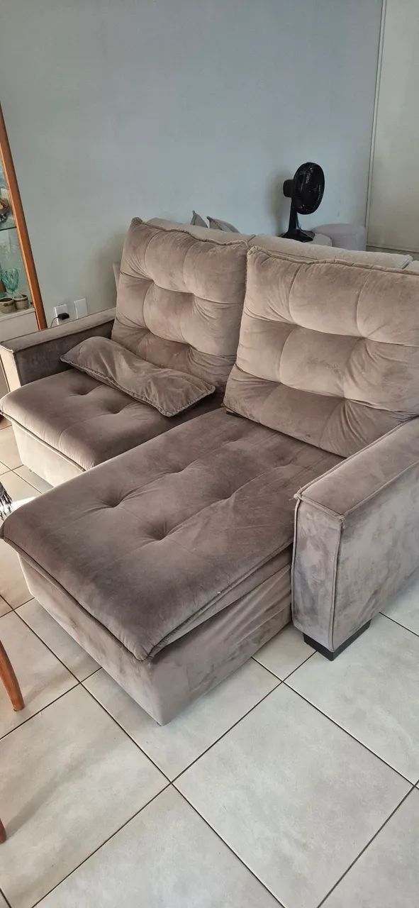 Sofá 2 Lugares Retrátil e Reclinável - Ótimo custo-benefício - Foto 4