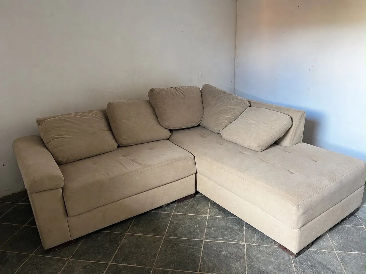 Vendo sofá em L
