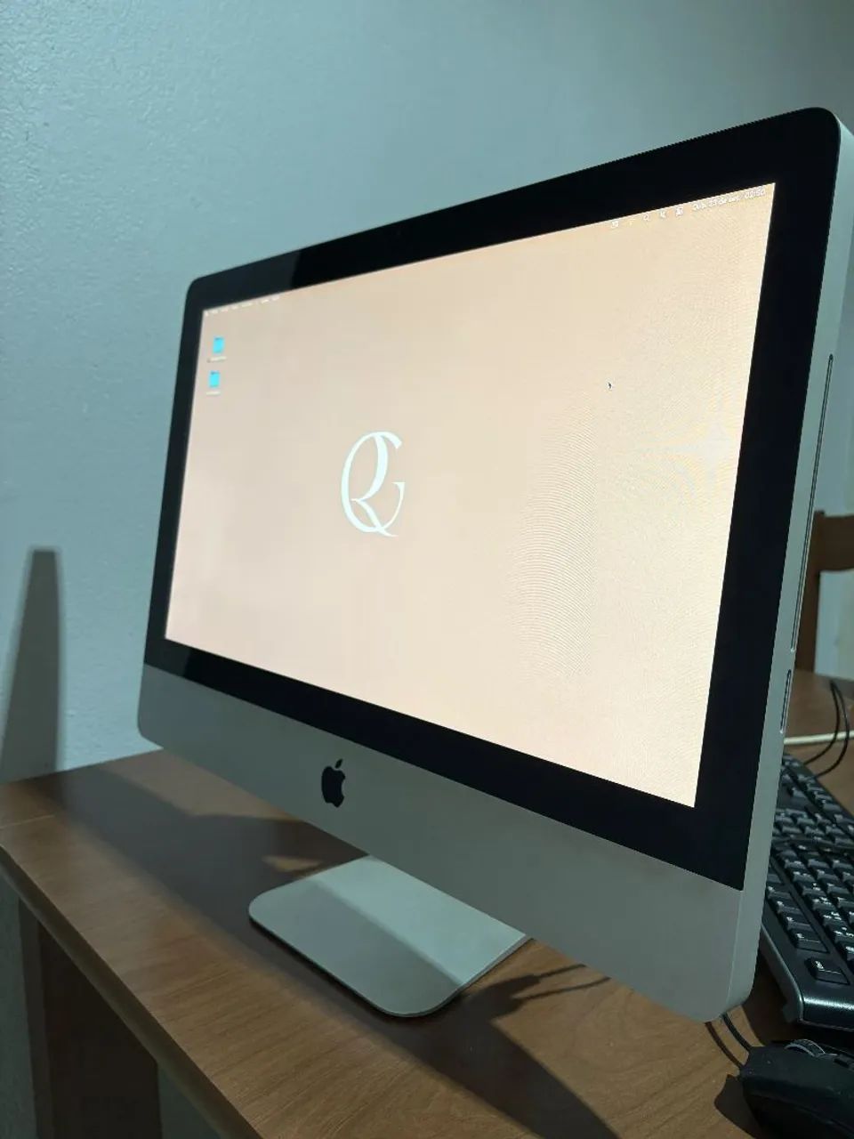 iMac 21,5" SSD 1TB | 8GB RAM | Core i3 | Mid-2010 | MacOS Sequoia 2025/2026 - Foto 3