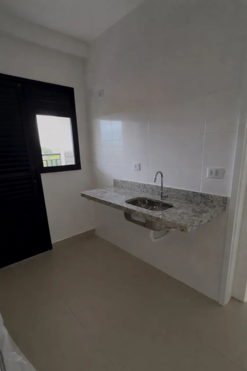 Light granite sink with stainless steel basin - brand new, from an apartment