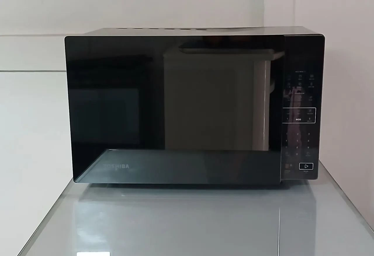 Micro-ondas Toshiba 35L  - Foto 2