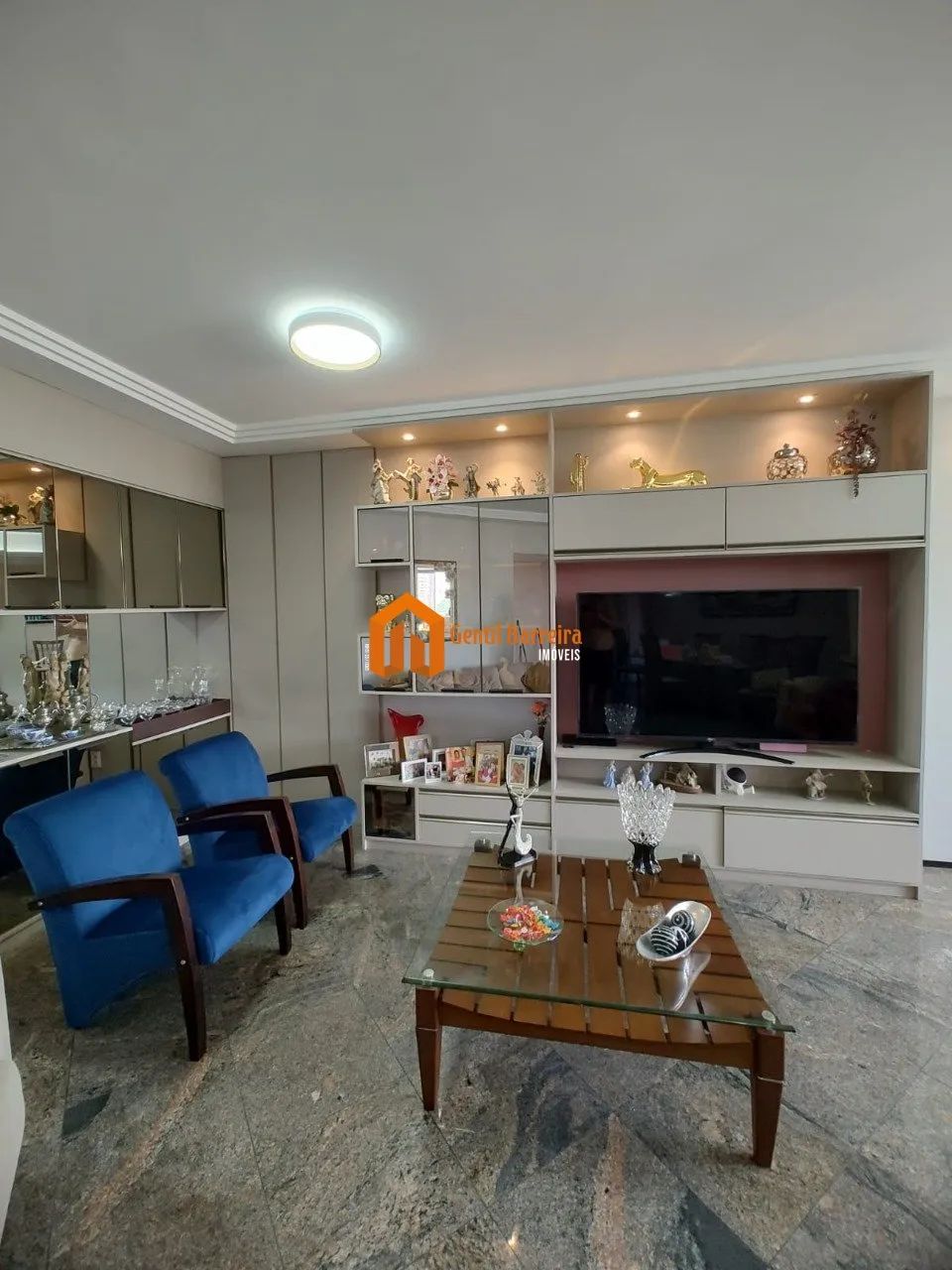 Apartamento amplo e sofisticado no Joaquim Távora - Foto 2