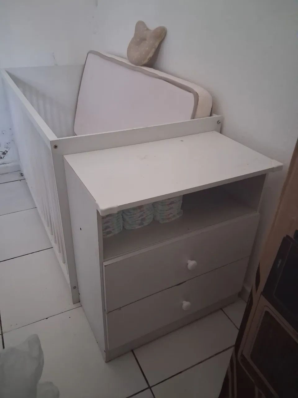 Berço cômoda com colchão incluso  - Foto 2