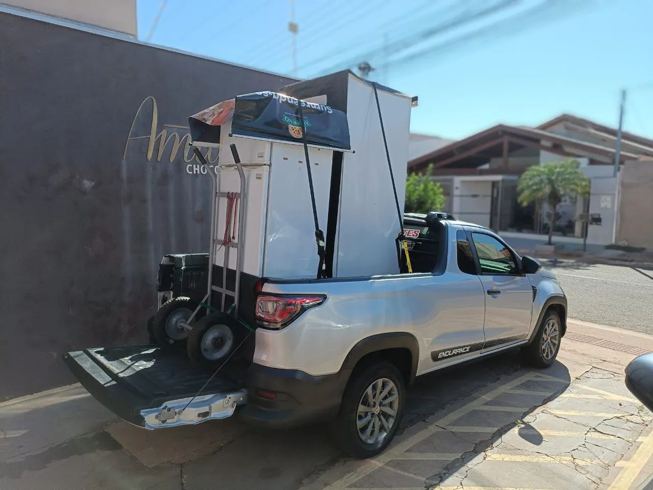 Frete barato, mudanças e viagens! Busco motos.