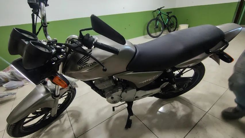Vendo  150 