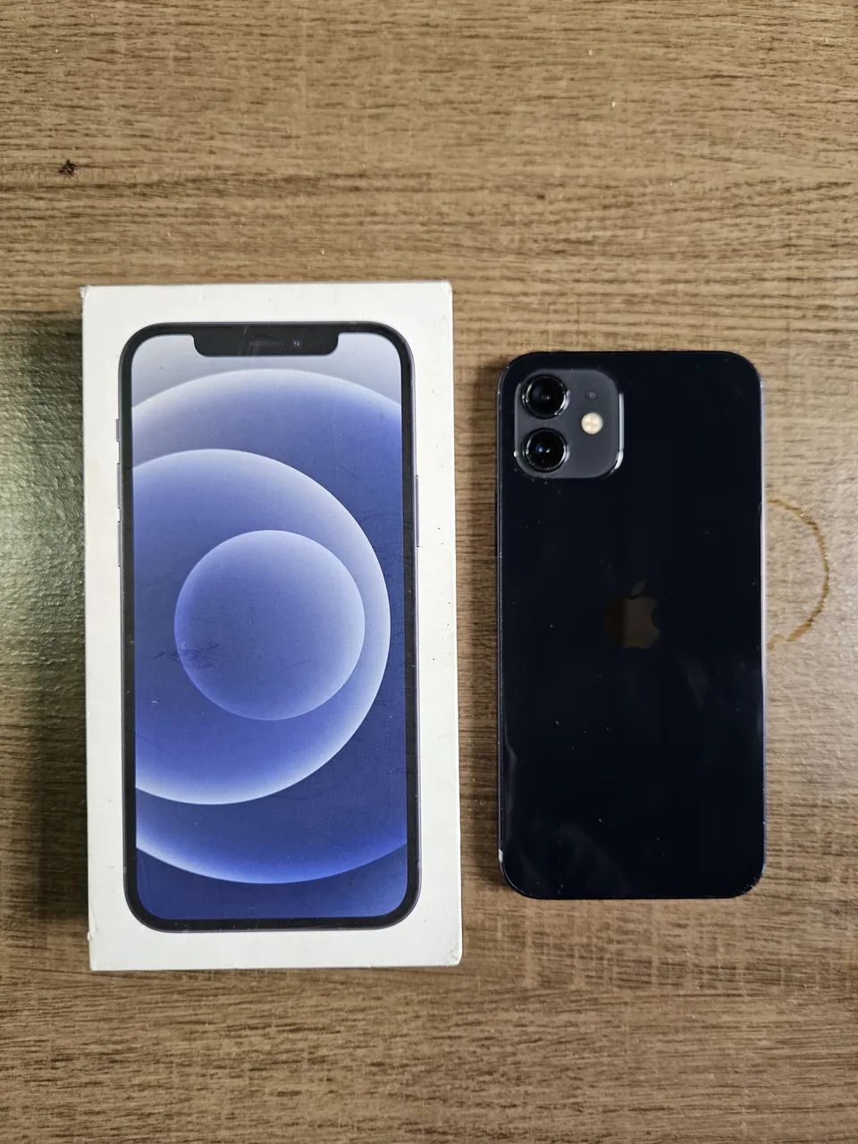 iPhone 12 