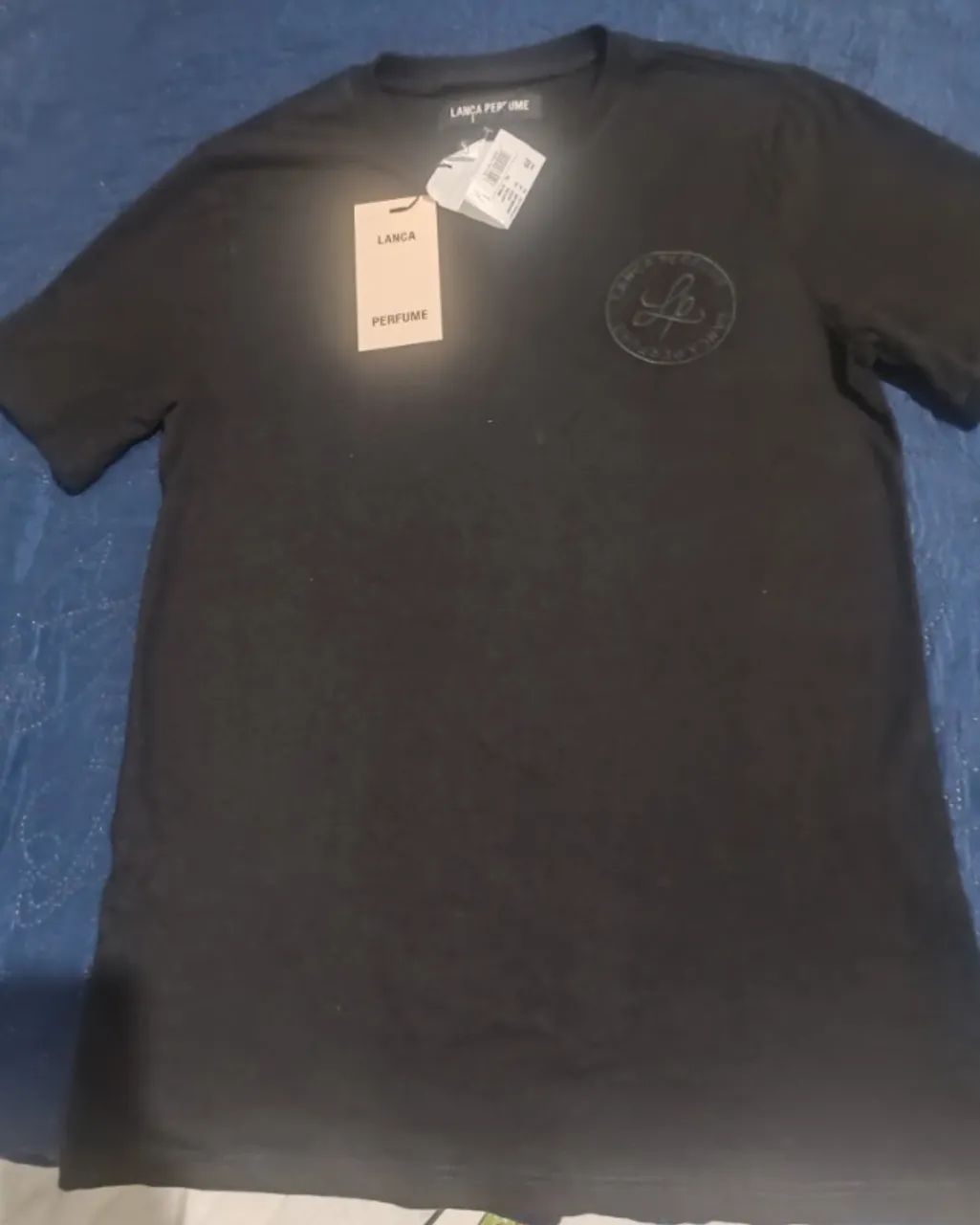 T-shirt Lança perfume 