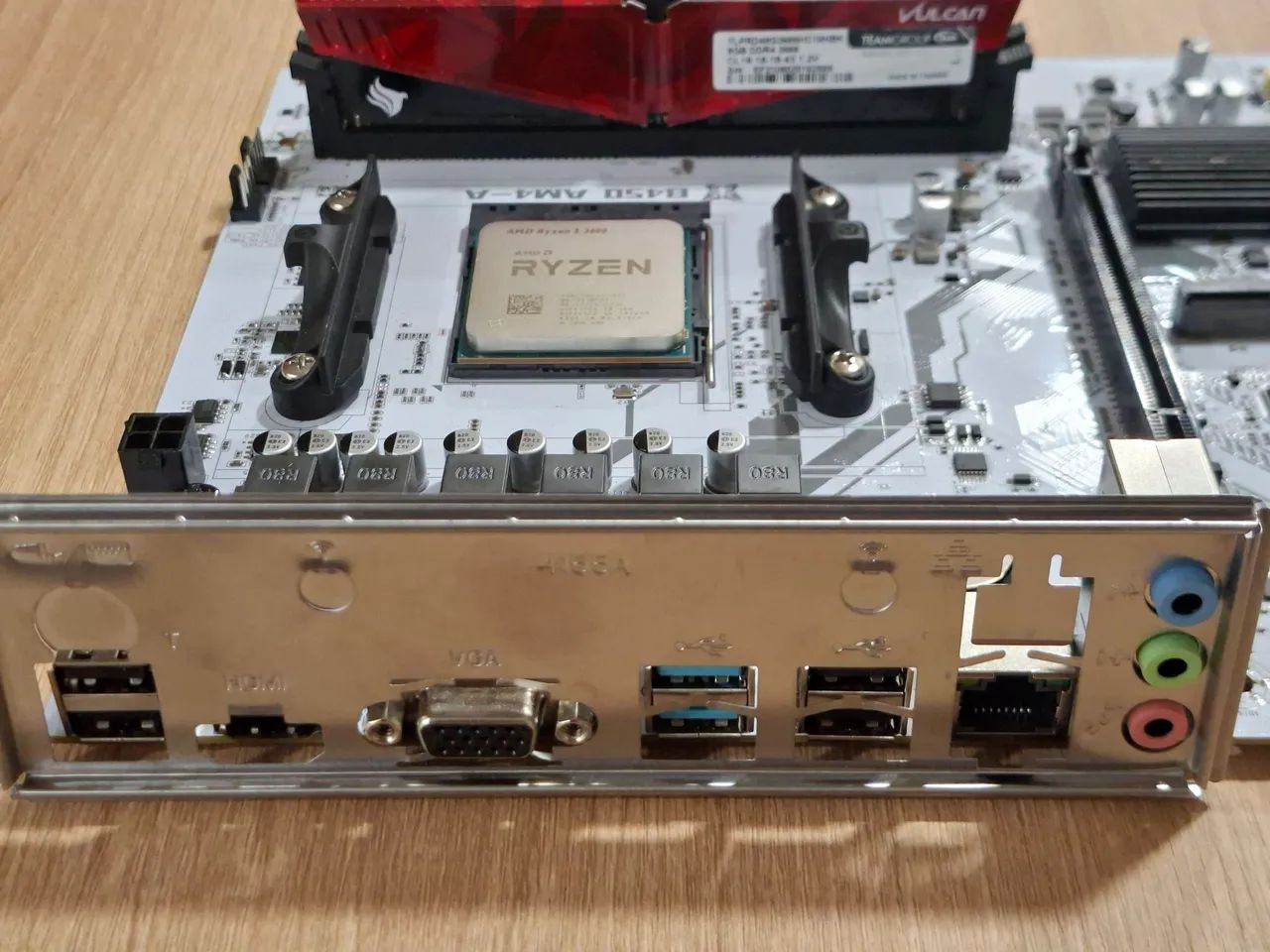 Kit AMD Ryzen 5 3600 + B450 + 8GB HyperX - Foto 4