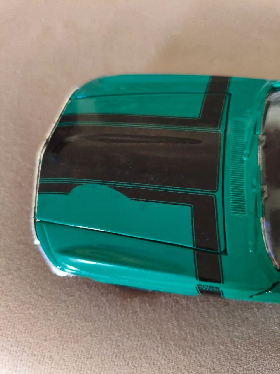 Miniatura Mustang Boss - 1:24 - Foto 5