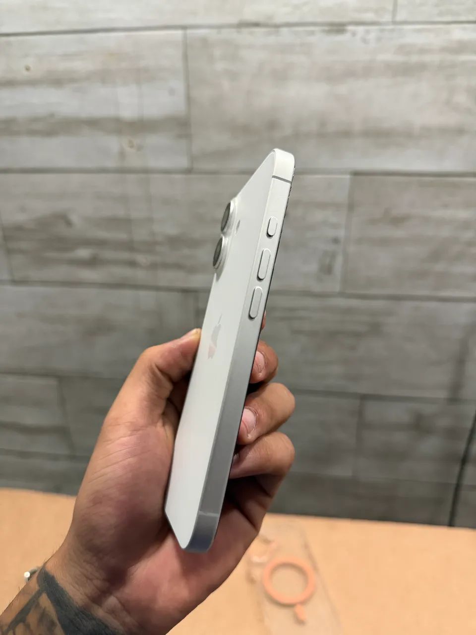 IPHONE 17 256 GIGAS BRANCO OFERTAAA - Foto 2