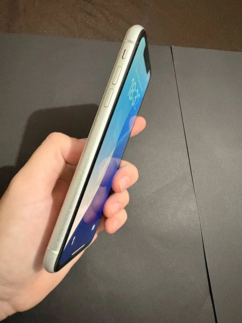 iPhone XR 64GB - Muito bem conservado - Foto 5