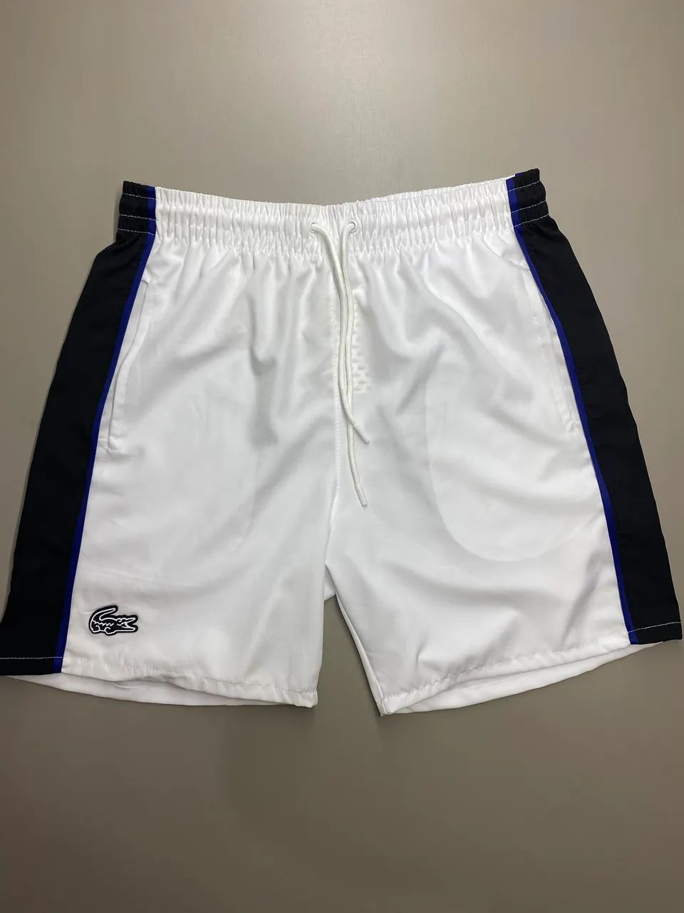 Bermuda Tactel Branca/Preto