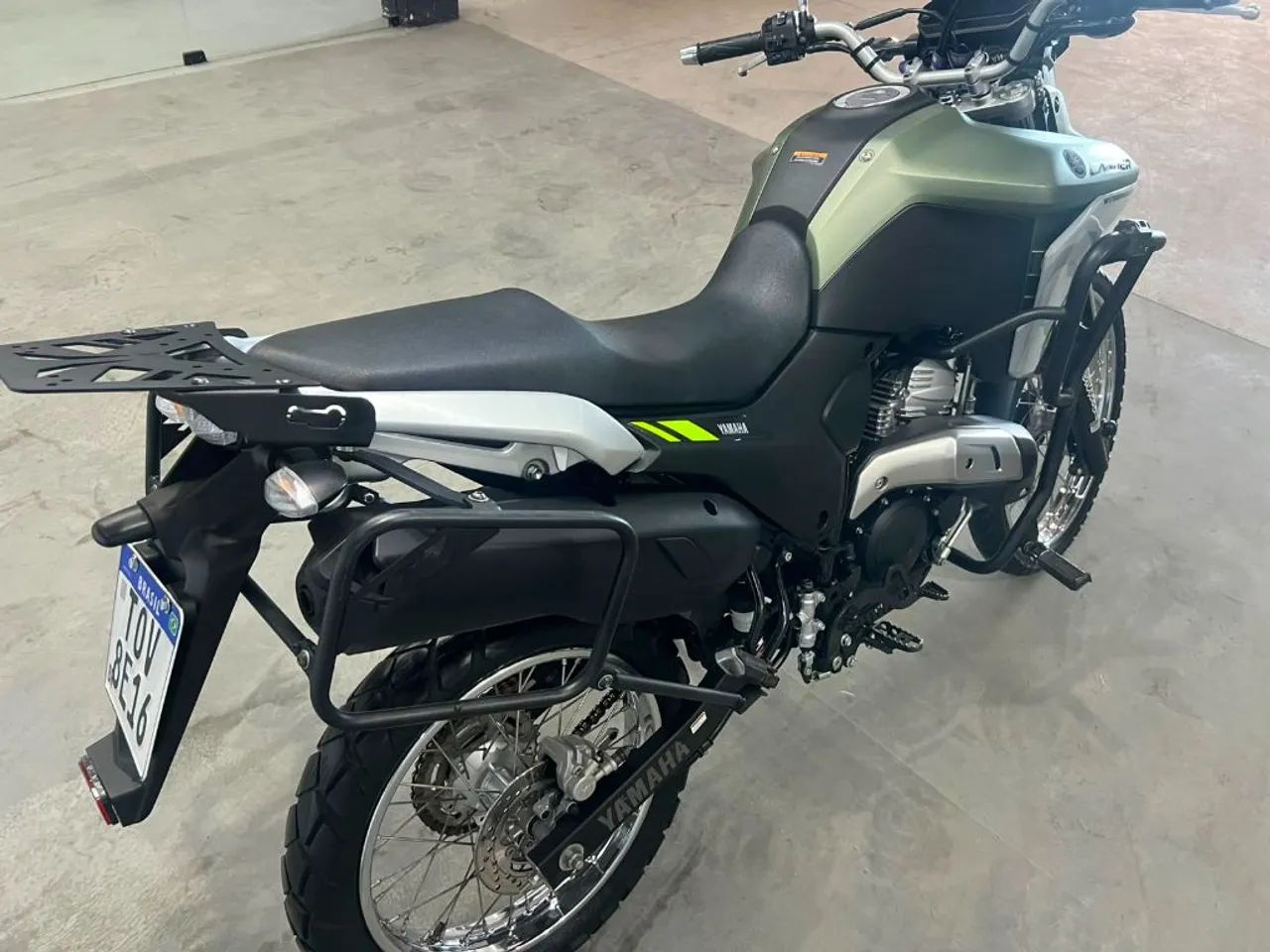 XTZ 250 LANDER CONNECTED - Foto 3