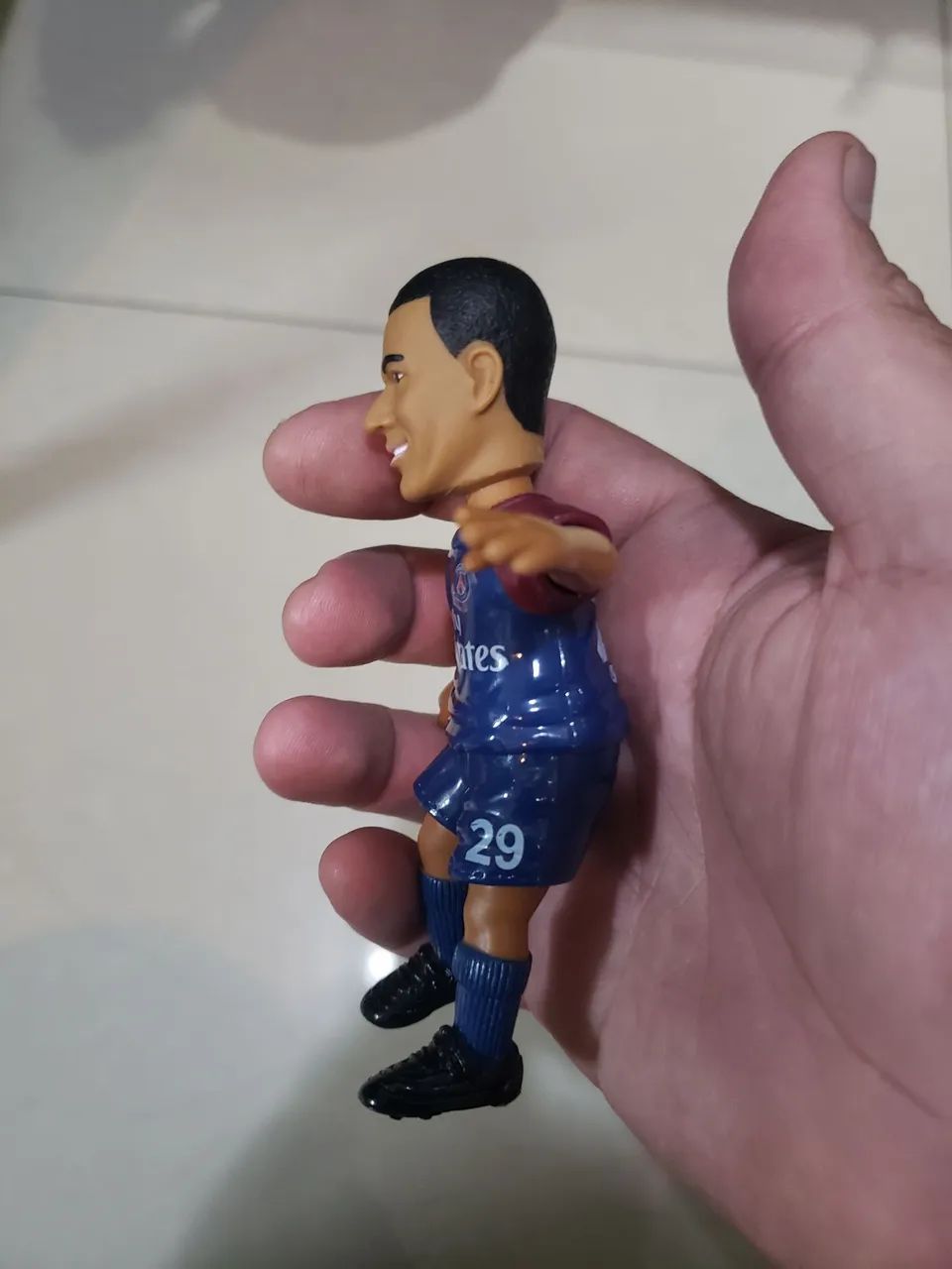 Boneco MBAPPÉ ORIGINAL, SEM A BASE  - Foto 3