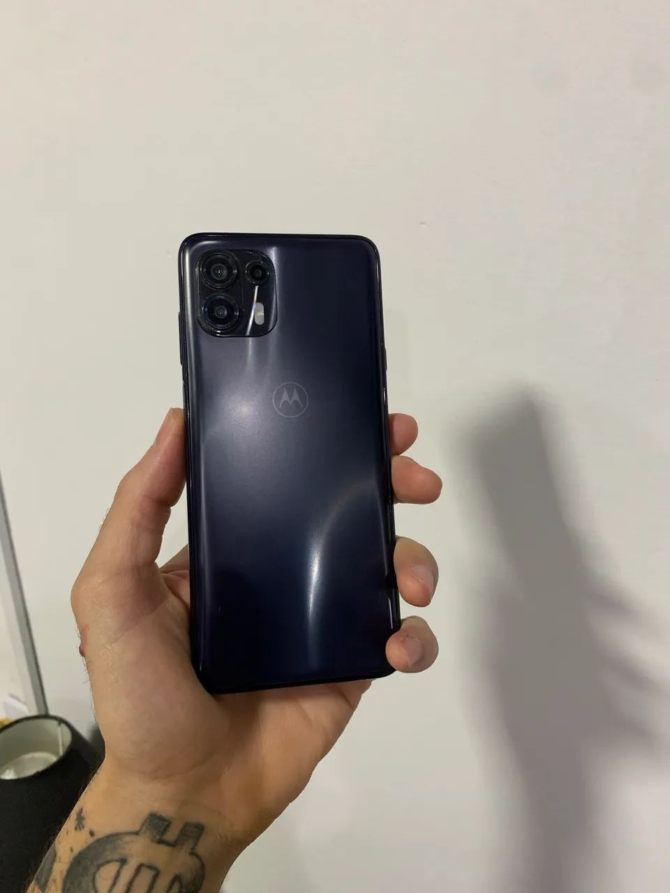 Celular Motorola edge 20 lite em ótimo estado  - Foto 2