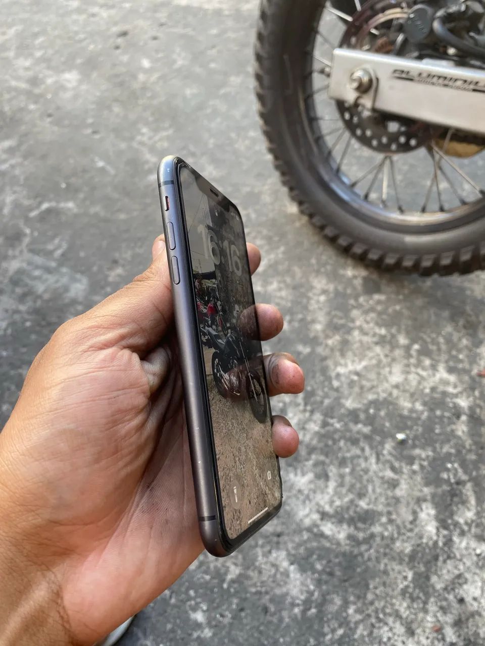 iPhone 11 - Foto 2