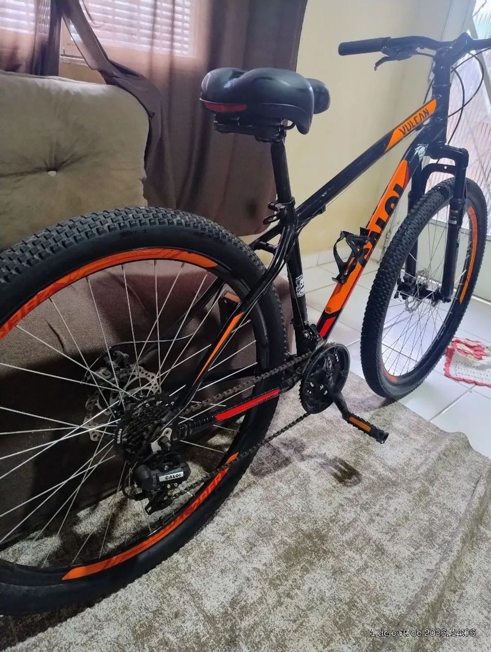 Bicicleta Caloi aro 29 ,freio a disco semi-nova - Foto 2