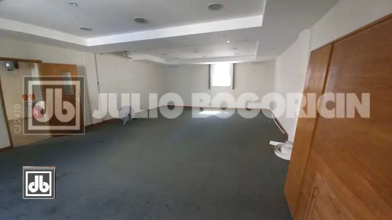Prédio : / Comercial / Botafogo