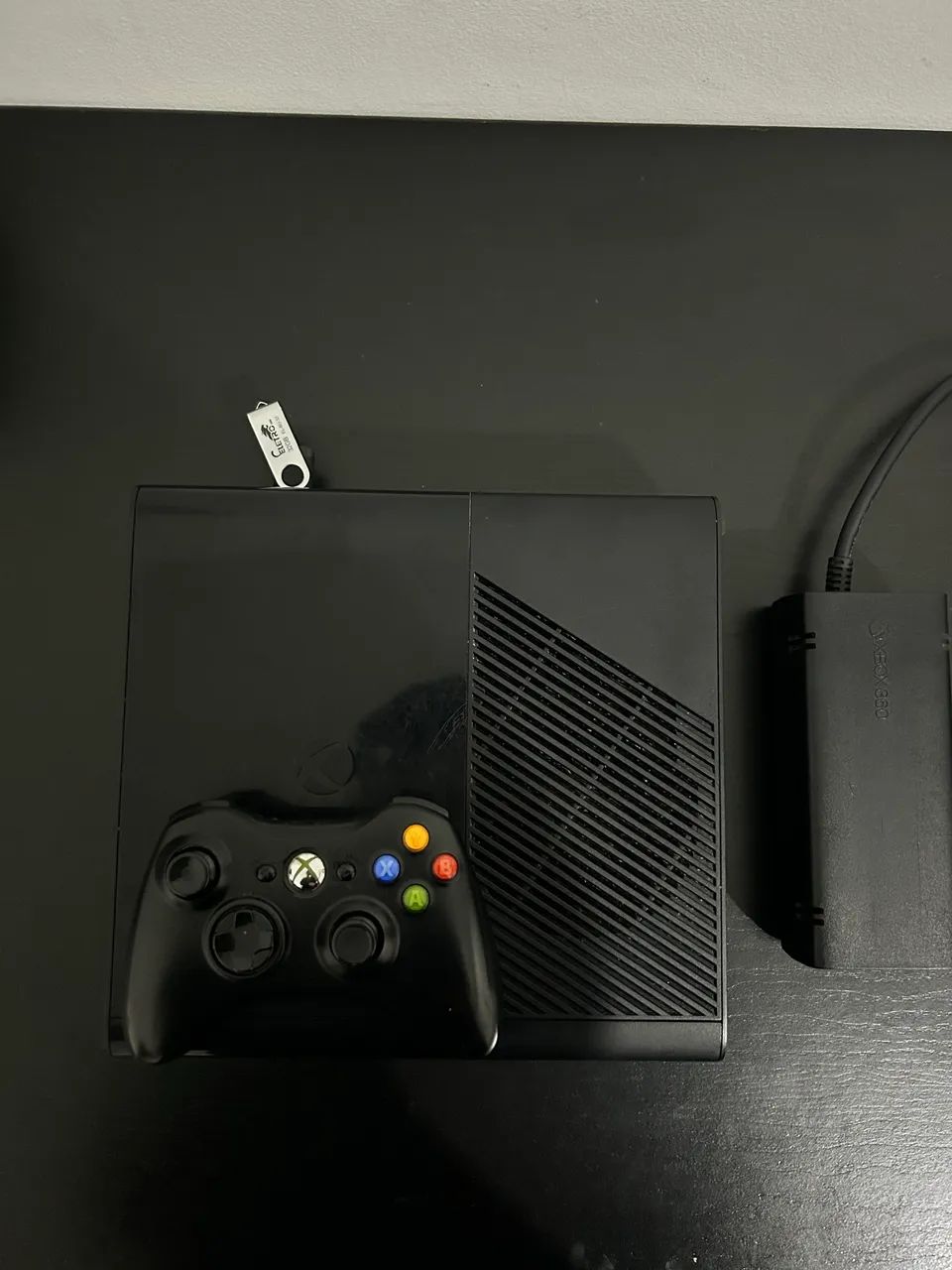 Xbox 360 Slim Desbloqueado - Foto 3