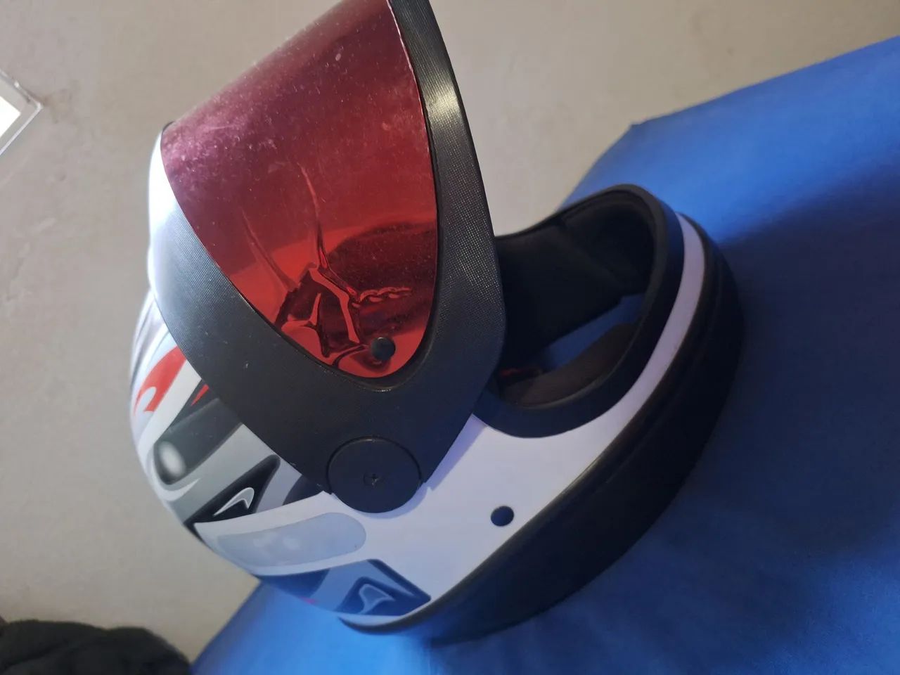 Vende se 2 capacetes  - Foto 4