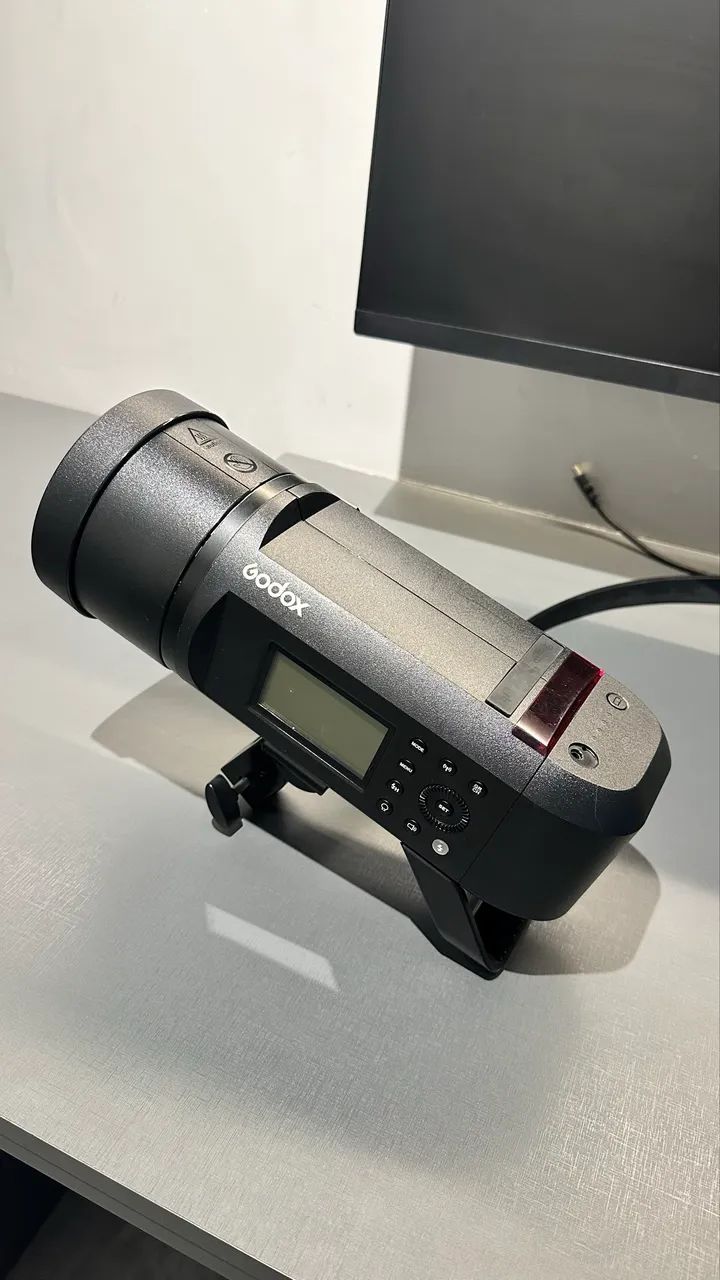 FLASH GODOX AD600 PRO - Foto 2