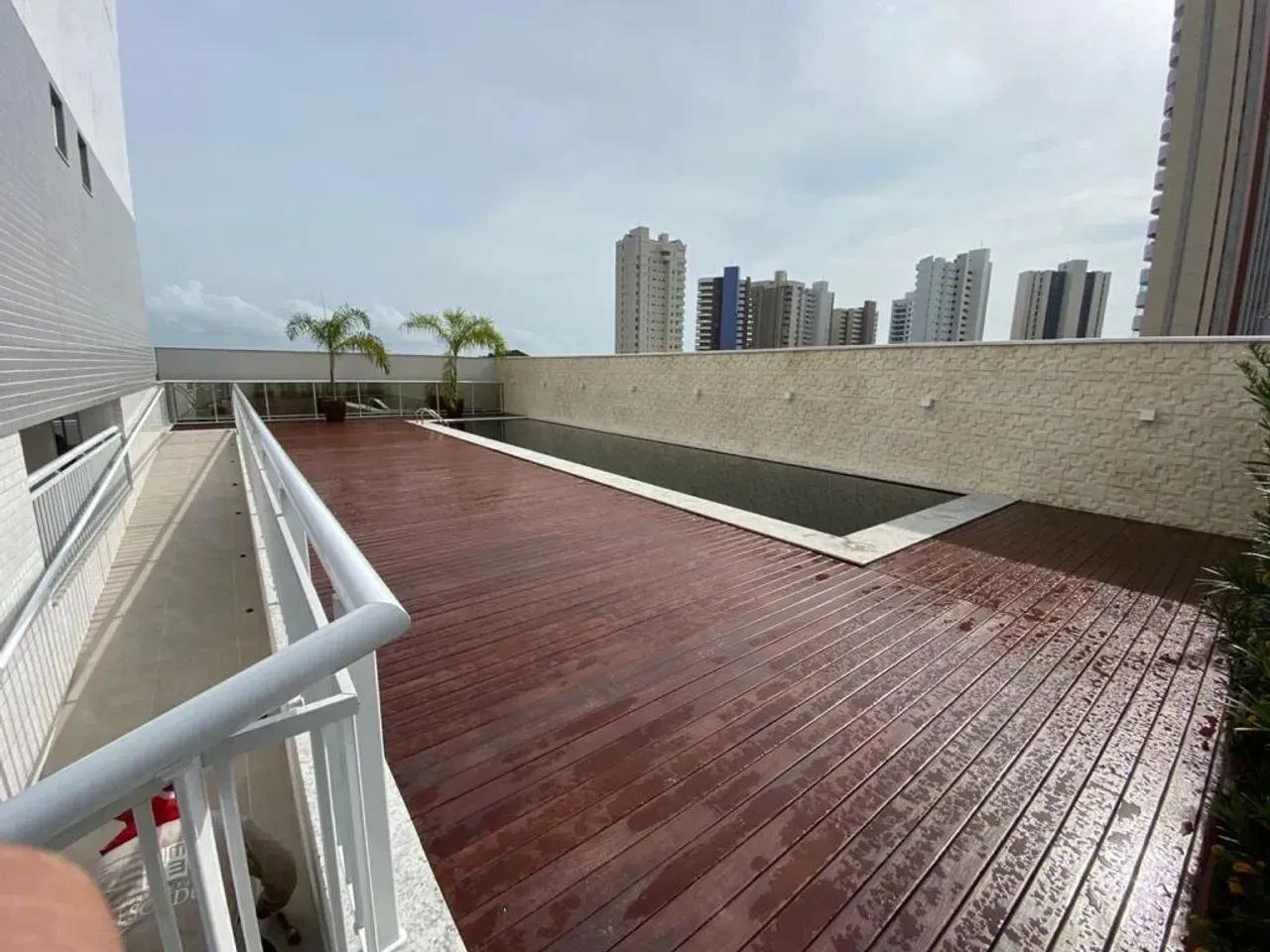 Condomínio Arpoador - Apartamentos de 2 quartos com suíte e varanda na Av Holandeses! - Foto 5