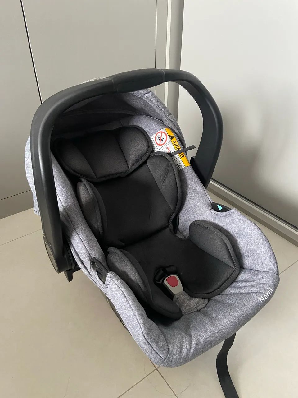 Carrinho de bebê com bebê conforto  - Foto 5