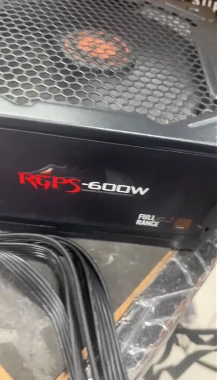 Vendo Fonte Redragon 600w  - Foto 2
