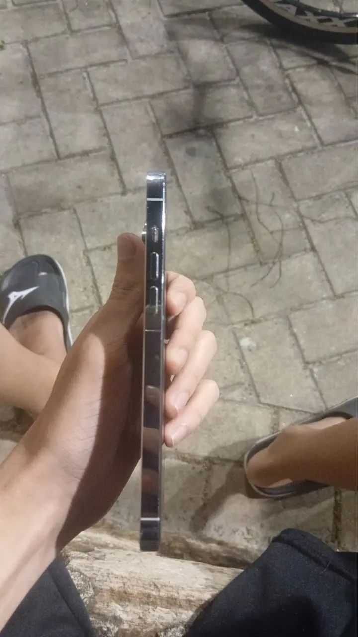 iPhone 14 Pro Max - Foto 2