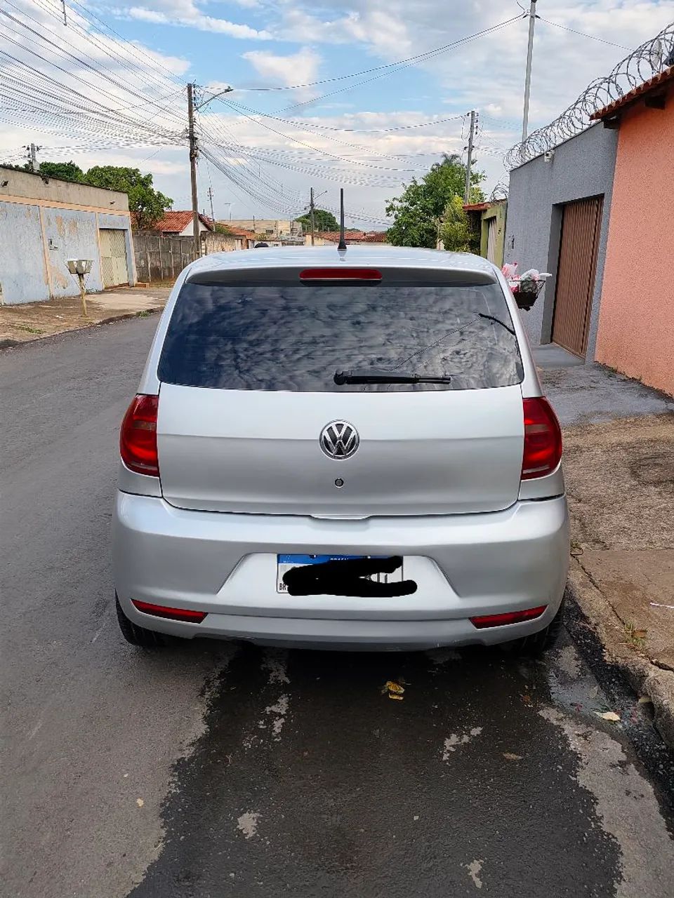 Volkswagen Fox Fox 1.0 Mi Total Flex 8V 5p 2011