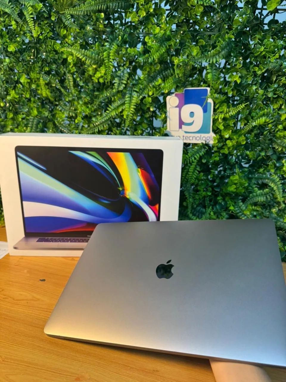MacBook Pro A2141 2019  Intel core i9  16GB DDR4 1TB SSD Cor Space Grey  - Foto 2
