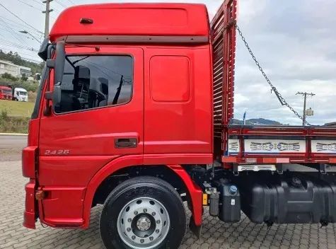 mb atego 2426 6x2 2017  - Foto 5