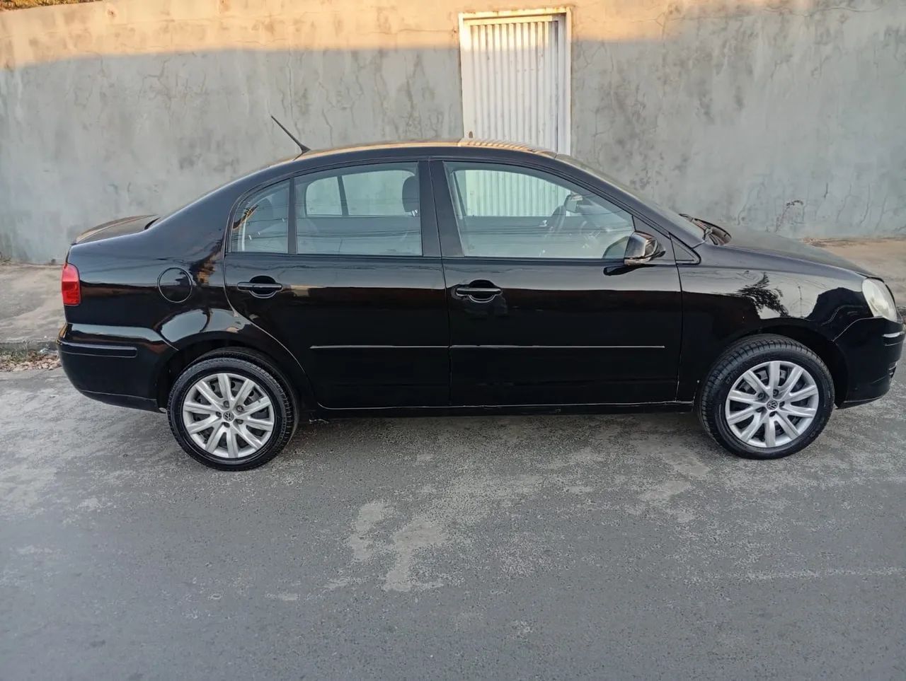 Volkswagen Polo Polo Sedan 1.6 Mi Total Flex 8V 4p 2011