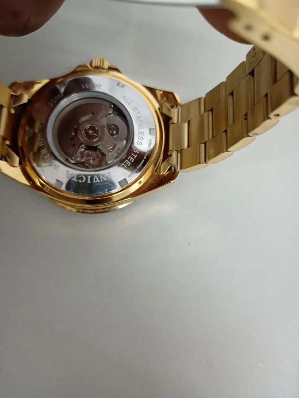 Vendo relógio invicta Walter resistente a água 200 m - Foto 4