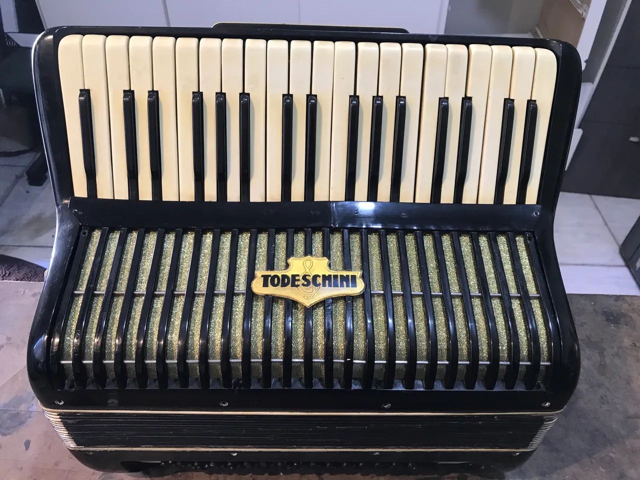 Acordeon Todeschini 80 baixos original  - Foto 3