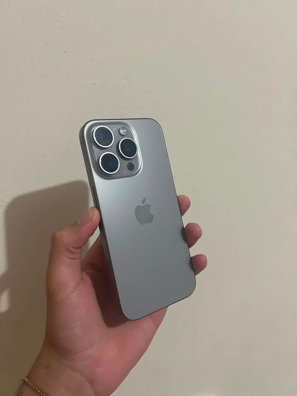 IPHONE 15 PRO - Foto 2