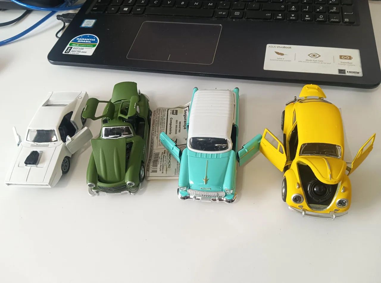 Kit 4 miniaturas carros clássico 1/36 - Foto 2
