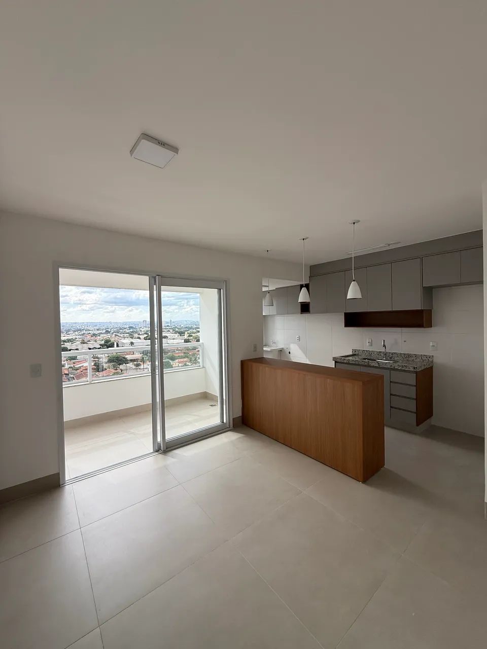 Apartamento 3 Quartos com Suíte e Armários Lucy Complete Home ao lado Setor Sudoeste