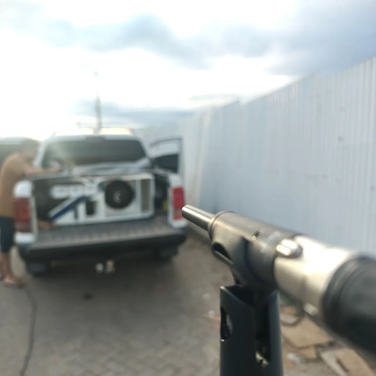 Vendo caixa de som 3 via nova  - Foto 2