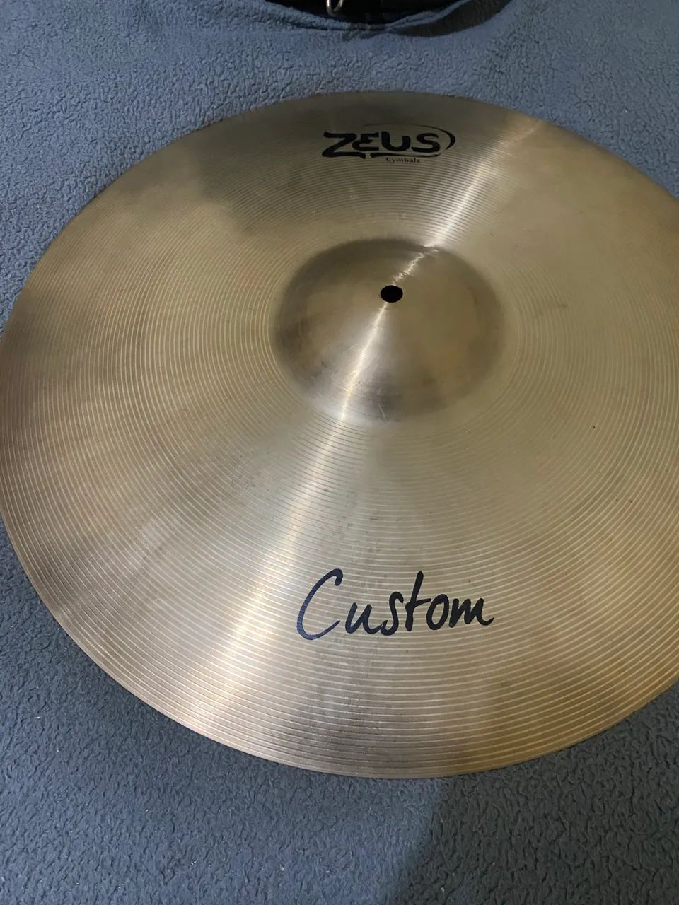 Kit dê pratos Zeus custom hh 14 Crash 18 Ride 20 - Instrumentos