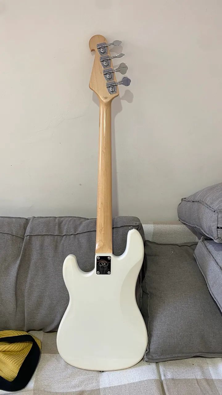 Baixo Precision Sx Impecável  - Foto 3