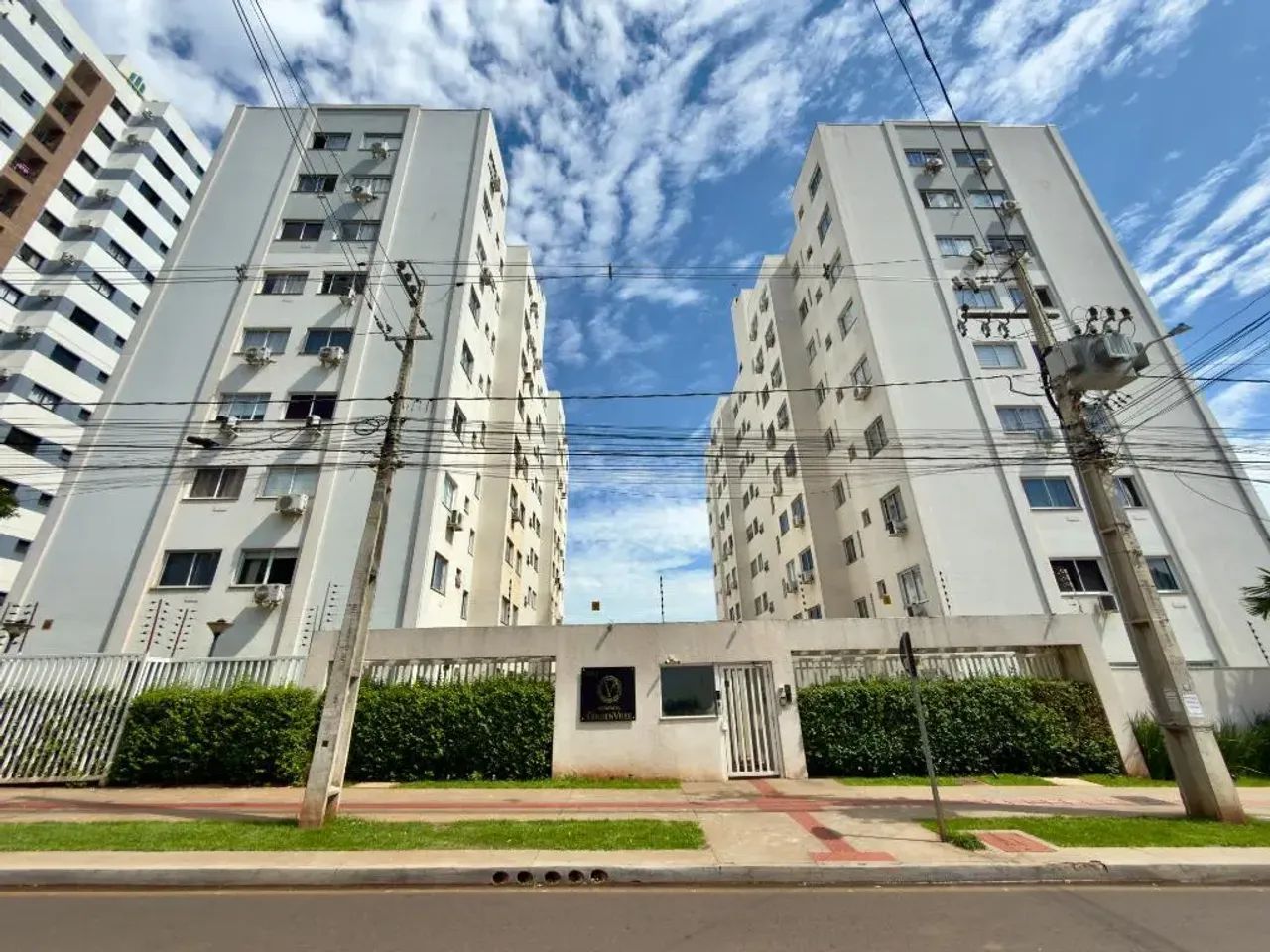 Apartamento para alugar em Maringá, Jardim Alvorada, com 2 quartos, com 45.9 m² - Foto 2