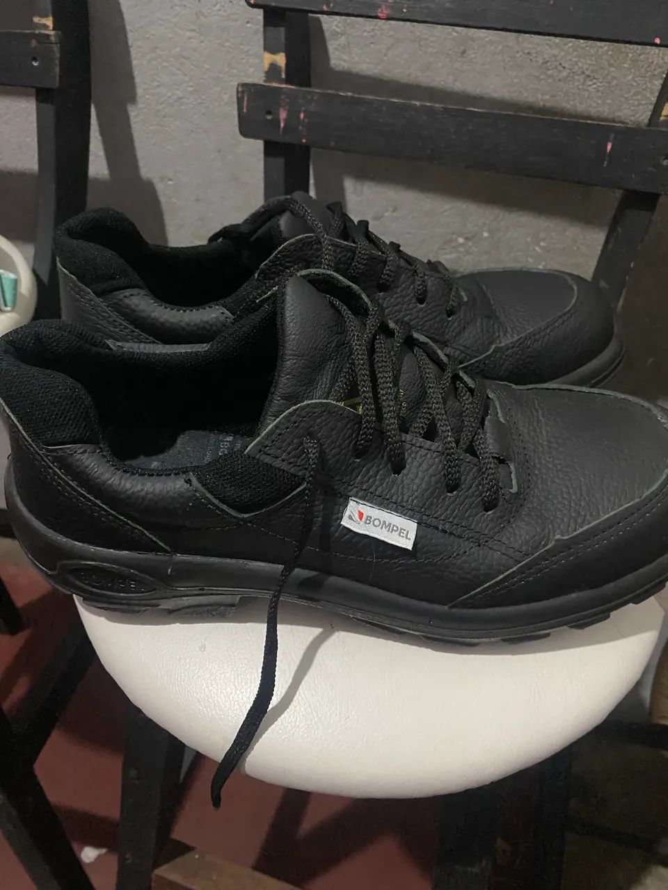 Vendo essa bota bompel