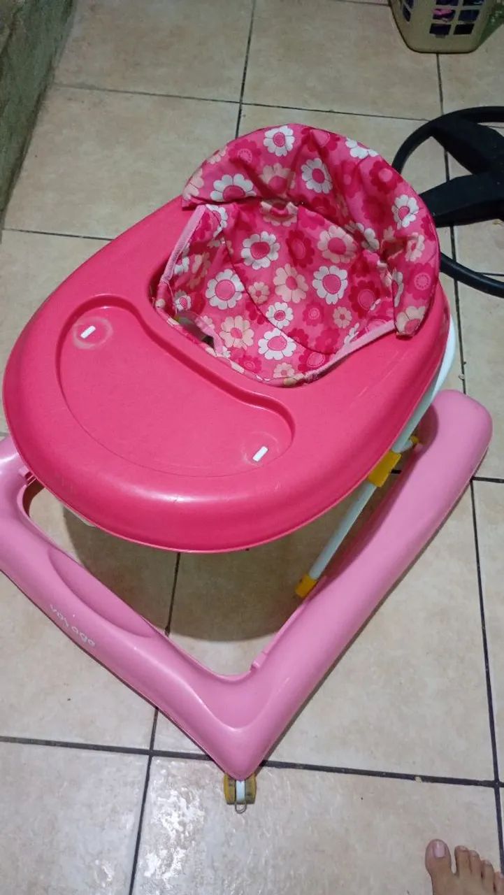 Andador infantil rosa  - Foto 2